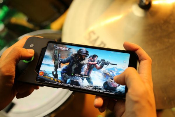 Asus ROG Phone vs Razer Phone 2 vs Xiaomi Black Shark: ¿Cuál es el mejor para jugar?
