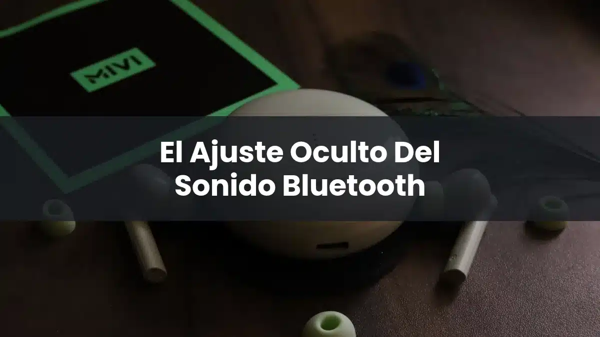 Auriculares inalámbricos junto a un móvil Android para cambiar el códec Bluetooth